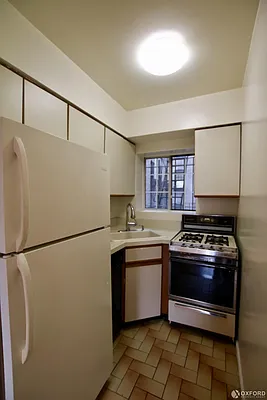 Rented by Oxford Property Group | media 11