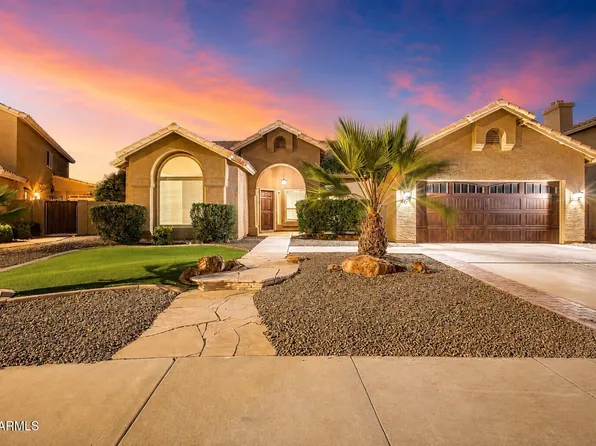 407 W SAGEBRUSH Street, Gilbert, AZ 85233