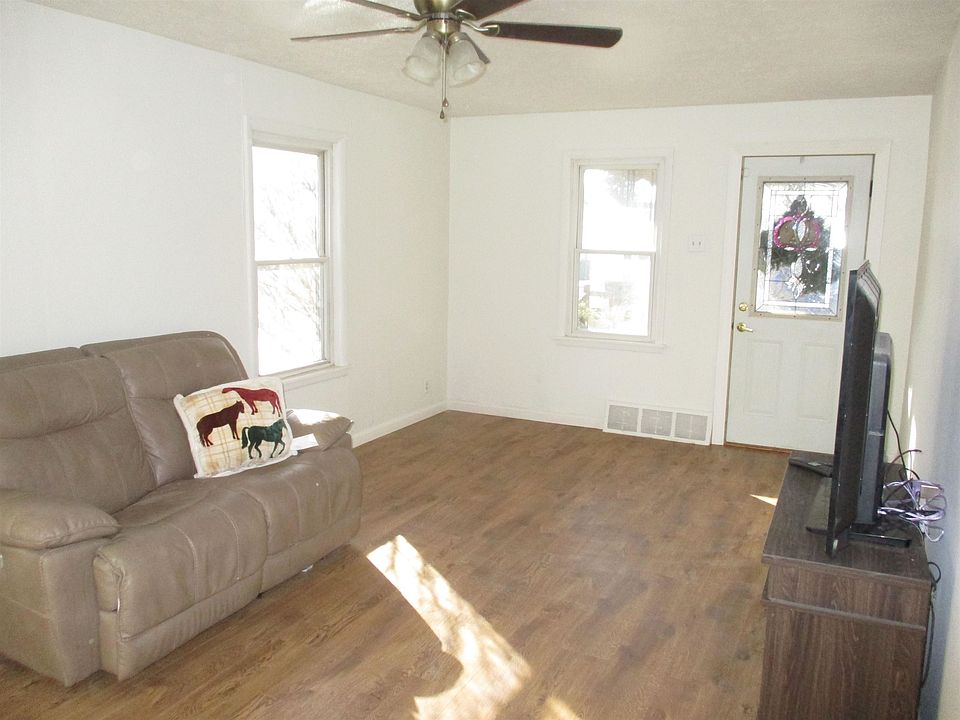 57198 Lake St, Osceola, IN 46561 Zillow