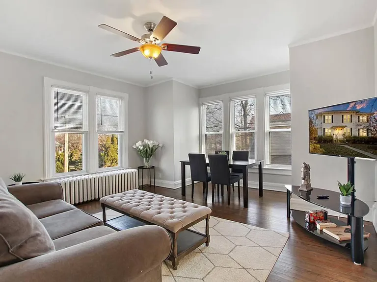 311 W Park Ave — Photo 3