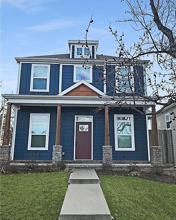 1st image of 603 W North St