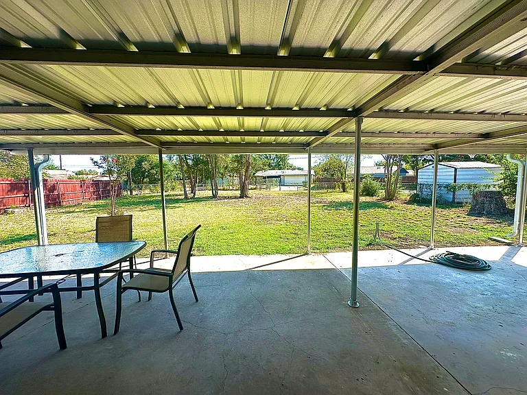 4304 Jenny Ln — Photo 26