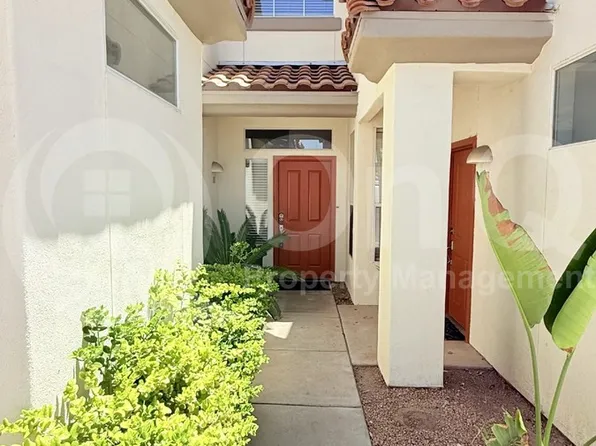 2992 N Miller Rd, Scottsdale, AZ