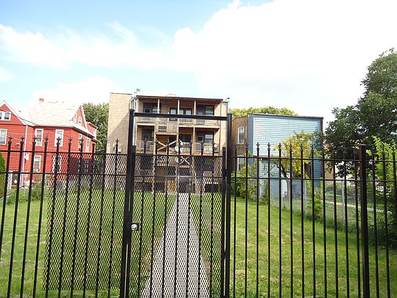 4th image of 140 N Menard Ave