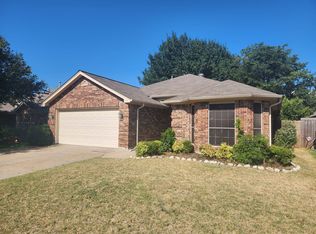 2131 Ridgecliff Dr, Keller, TX 76248