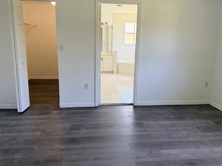 18124 SW 152nd Pl — Photo 25