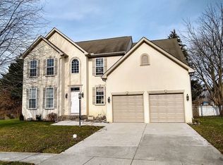 10 Cardamon Dr, Mechanicsburg, PA