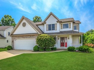 956 Pebble Beach Cv, Painesville, OH 44077