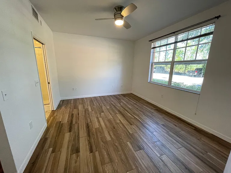 7915 Preserve Cir #217 — Photo 11
