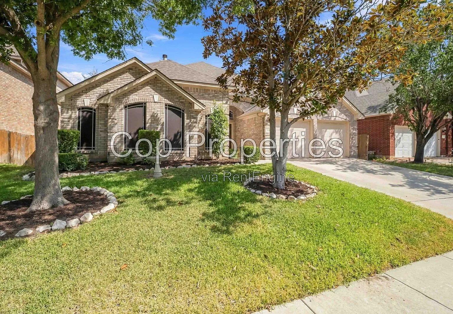4 bed, 2.0 bath, $2,650 — Photo 3