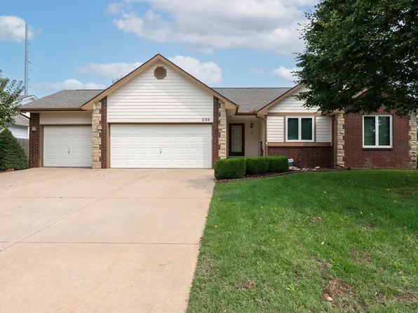 230 N Valley Stream Dr, Derby, KS 67037
