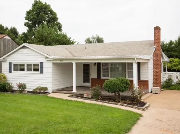 912 Spotswood Dr, Harrisonburg, VA 22802
