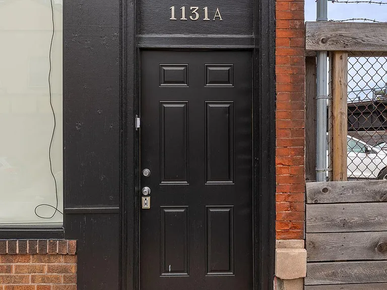1131 Callowhill St #A — Photo 37