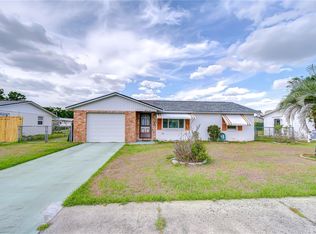 39423 9th Ave, Zephyrhills, FL 33542
