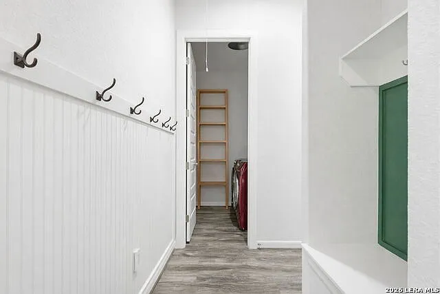 5334 Black Walnut — Photo 22