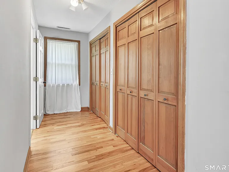66 Washington Rd — Photo 35