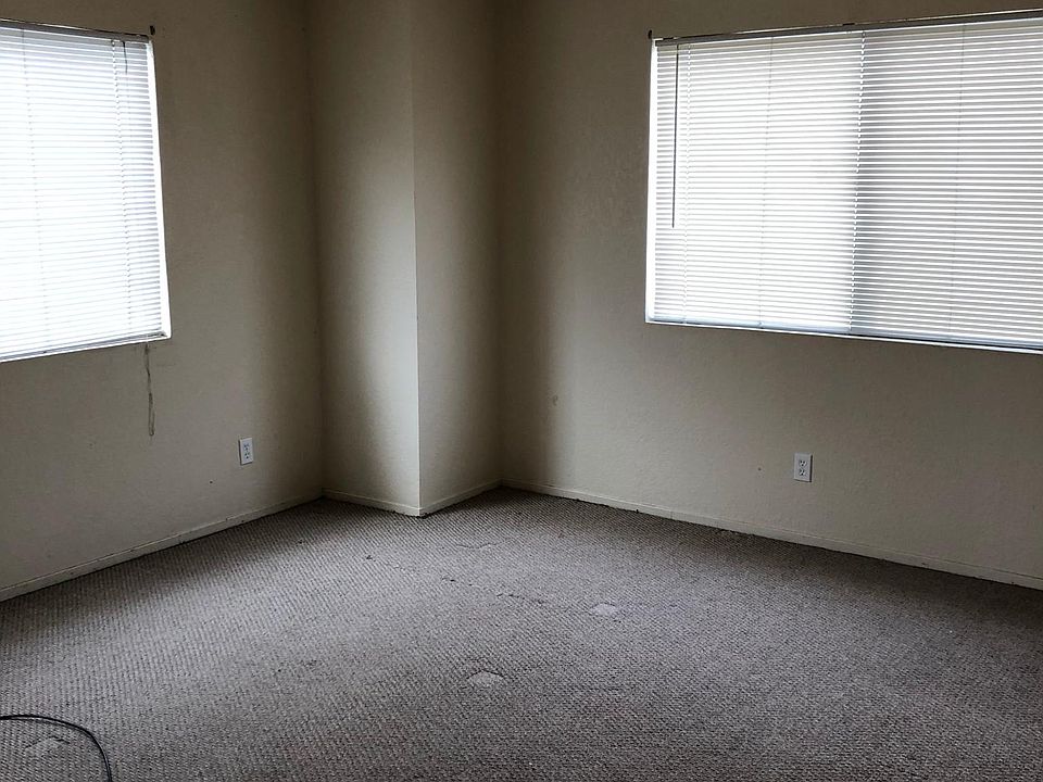 2nd image of 158 E Riverside Dr APT A