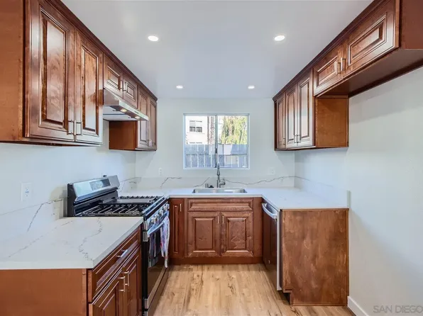 5130 N River Rd Unit B, Oceanside, CA 92057