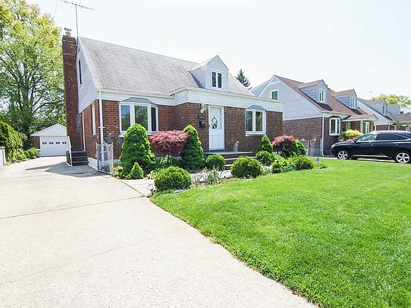 2nd image of 362 Hillside Dr S