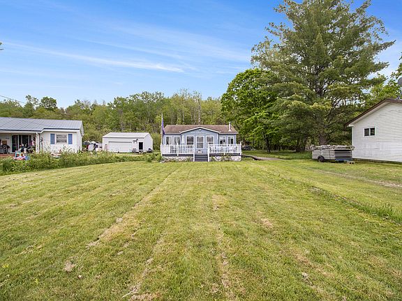 3rd image of 9448 Arnold Creek Dr