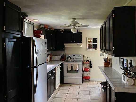 4th image of 39 Franca Dr