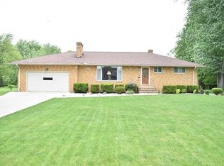 29162 Schwartz Rd, Westlake, OH 44145