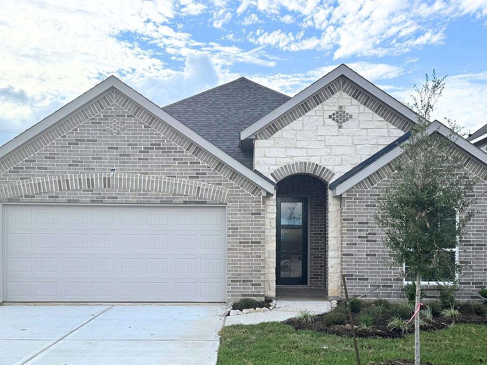 1st image of 1024 Birds Landing Dr