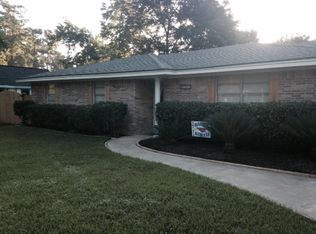 75 Hooks Rd, Lumberton, TX 77657