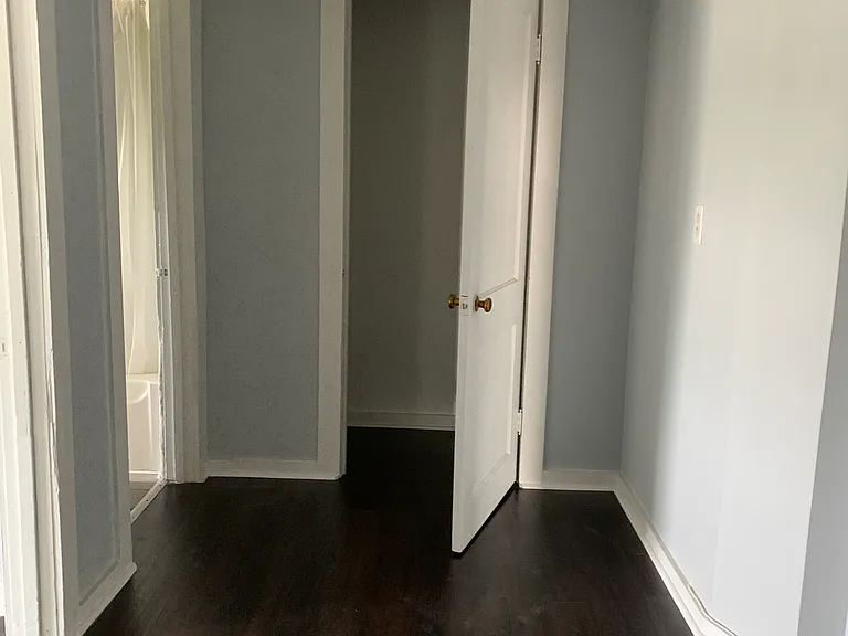 1306 East St #4 — Photo 3