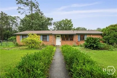 2222 Bacon Park Dr