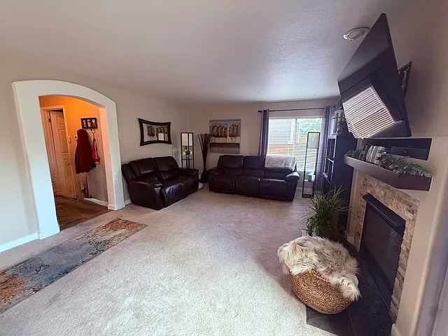 9454 Morning Glory Ln — Photo 15