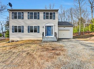 1013 Bear Swamp Rd, East Stroudsburg, PA 18302