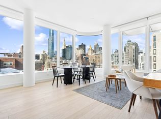 200 E 20th St #17A, New York, NY