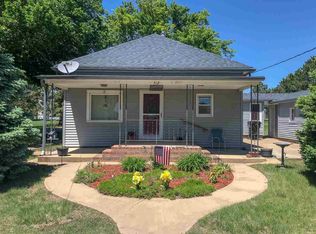 512 9th St, Alma, NE 68920