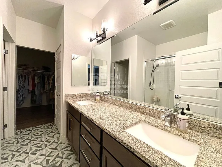 19602 E Sunset Cir — Photo 16