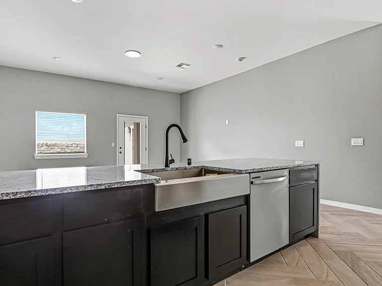 14313 Steve Joyce Pkwy — Photo 21