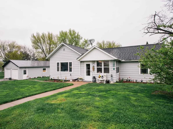 407 West 15TH STREET, Neillsville, WI 54456