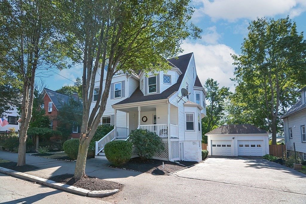 15 1st St, Melrose, MA 02176 Zillow