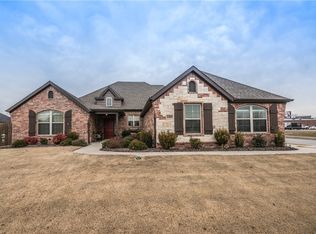 1200 SW Starry Sky Blvd, Bentonville, AR 72712