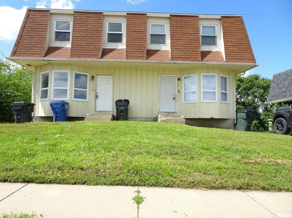 5510 N Division St, Davenport, IA 52806