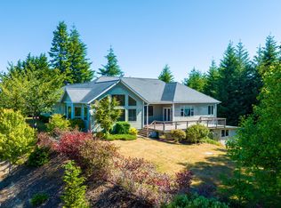 61933 Double Eagle Rd, Coos Bay, OR 97420