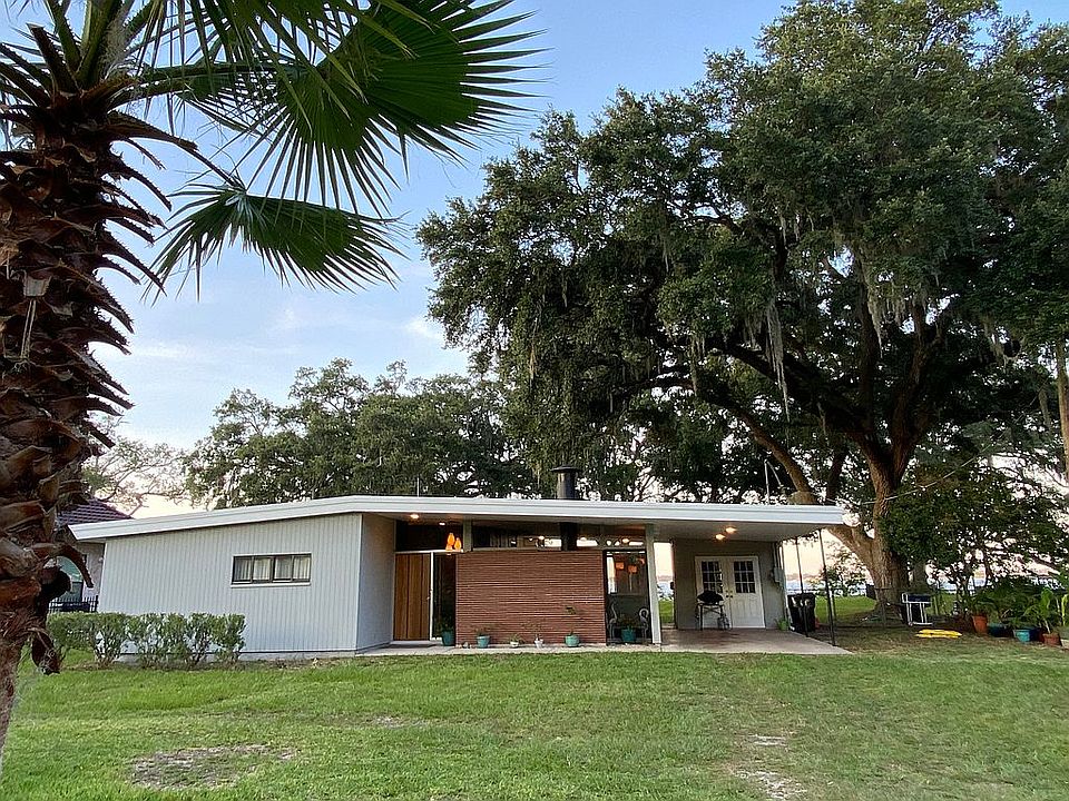 Front of house 