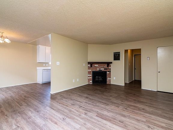 3rd image of 3763 S Bentley Ave APT 106