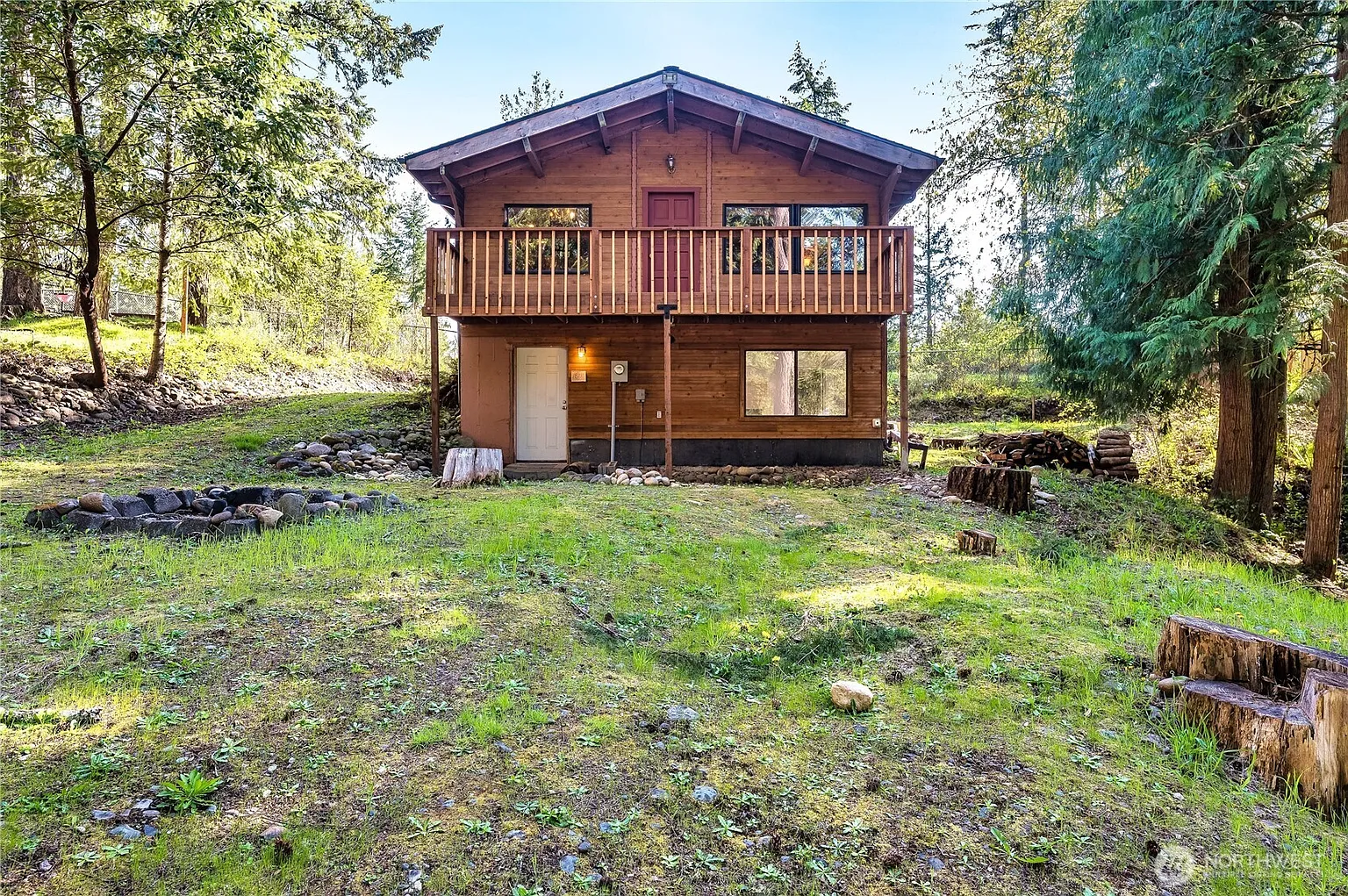 18735 Sylvan Dell Court SE photo 1