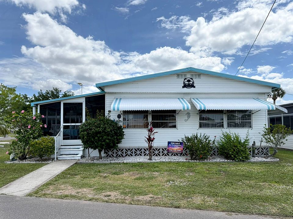 1st image of 31 Center Rd