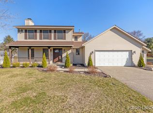 7263 Eleven Mile Rd NE, Rockford, MI 49341