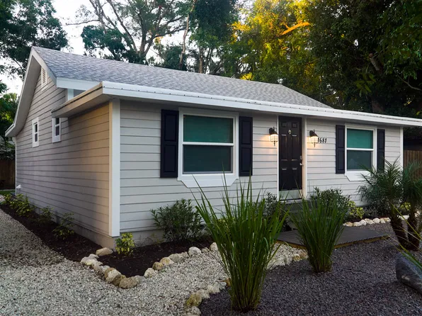 1681 8th St, Sarasota, FL 34236