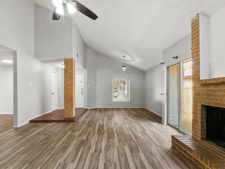 24123 Red Sky Dr — Photo 3