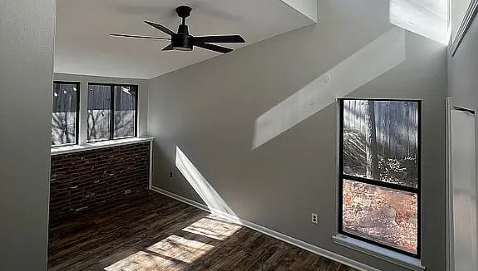 416 Atkins Rd — Photo 3