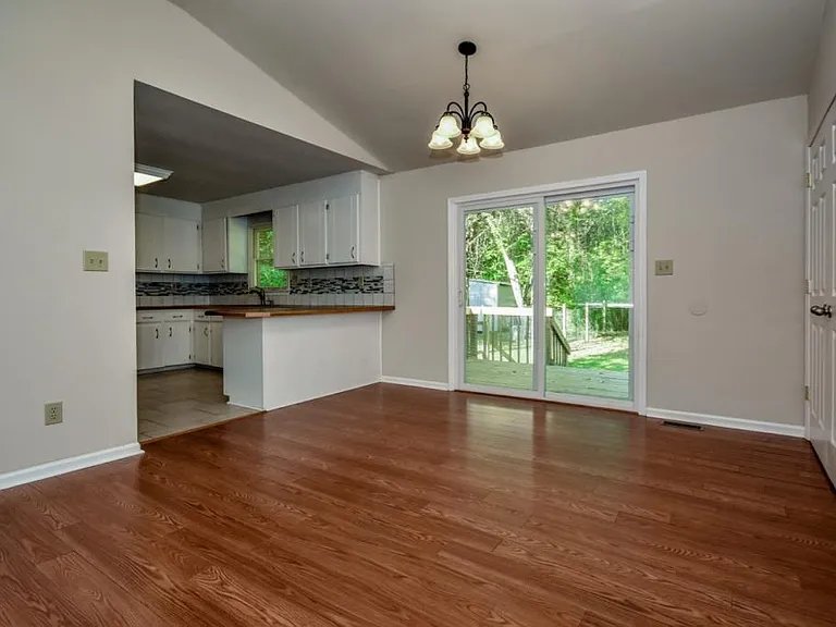 7730 Deer Track Dr — Photo 33